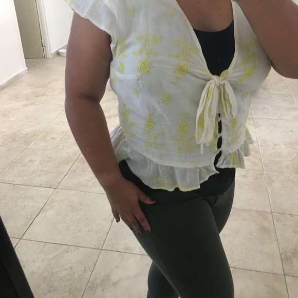 Abercromby & Fitch - Picture 3 of 6